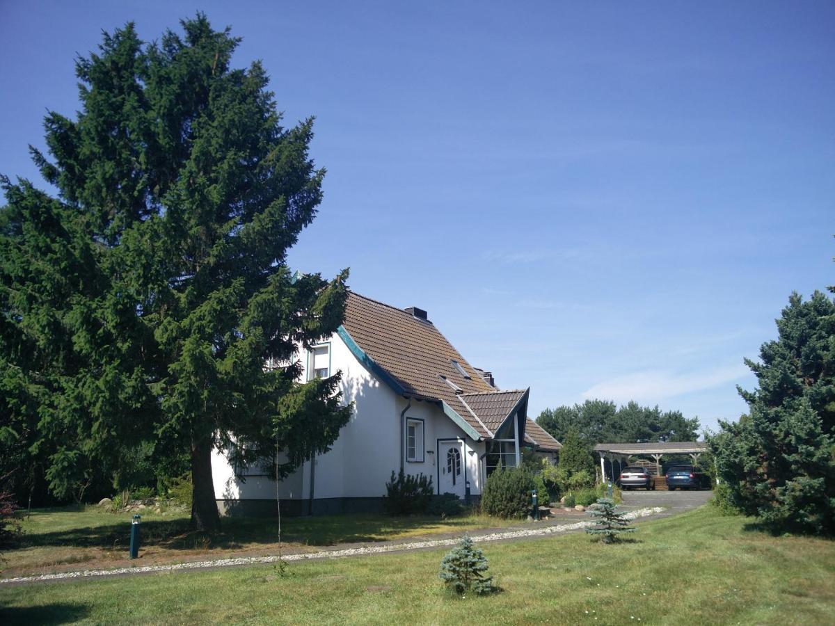 Ferienwohnung Am Kustenwald トラッセンハイデ エクステリア 写真