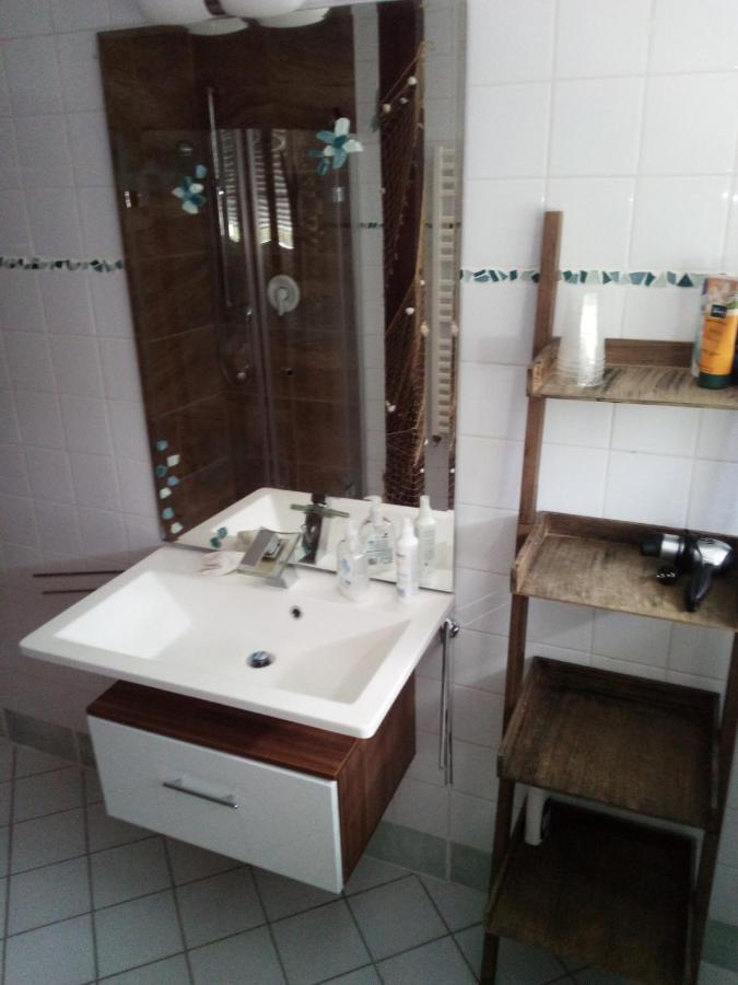Ferienwohnung Am Kuestenwald トラッセンハイデ エクステリア 写真